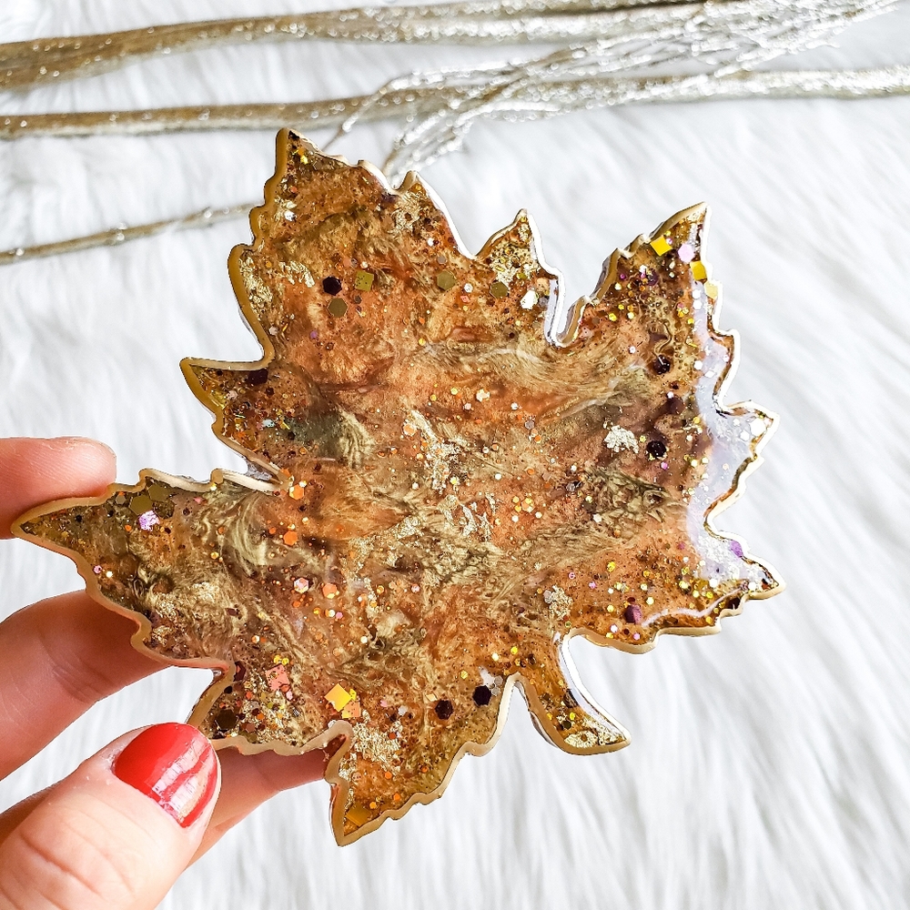 Set of 4, Resin Maple Leaves, Coasters, Brown - Picture 2 of 10